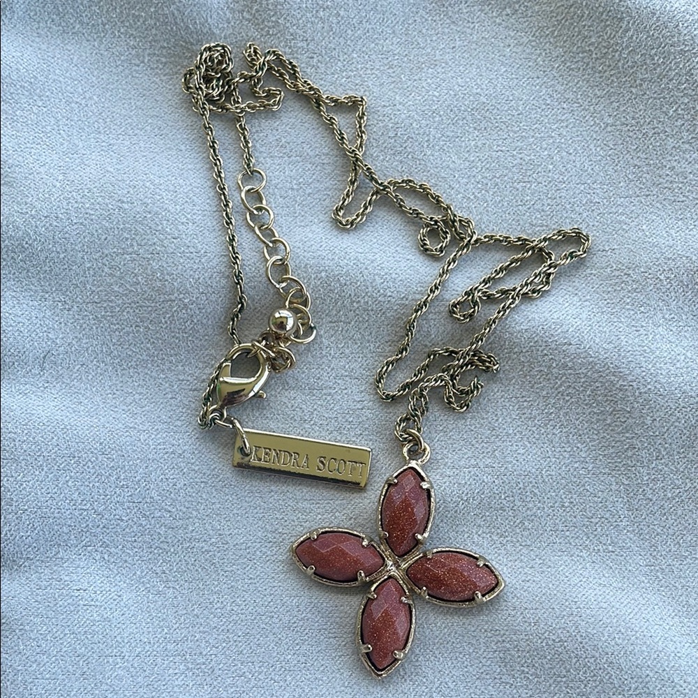 Kendra Scott Thandie necklace